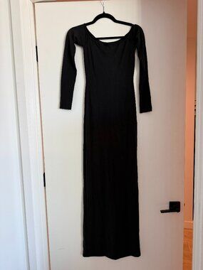 SKIMS OFF SHOULDER SNATCHED FIT SIZE XS LONG DRESS